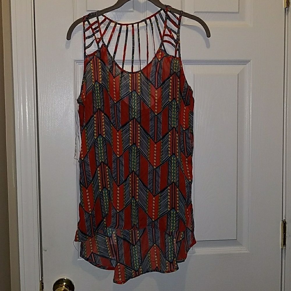 Iky Me sheer high low tunic Sz. M NWOT